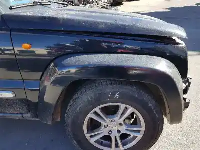 Здавання транспортного засобу jeep cherokee (kj) 2.8 crd 4x4 року 2003 потужний enr