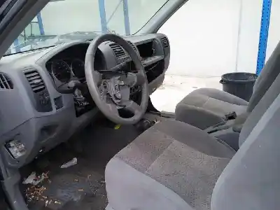 Здавання транспортного засобу isuzu dmax 2999 cc року 2006 потужний 4jh1tc