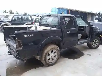 Здавання транспортного засобу isuzu dmax 2999 cc року 2006 потужний 4jh1tc