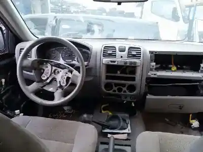 Здавання транспортного засобу isuzu dmax 2999 cc року 2006 потужний 4jh1tc