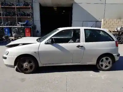 Veículo de Sucata seat ibiza (6k1) 1.4 16v do ano 1999 alimentado aua