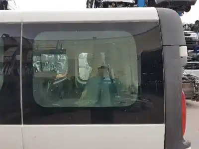 Veículo de Sucata renault trafic combi (ab 4.01) 1.9 diesel do ano 2005 alimentado f9q760