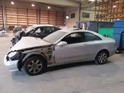 Здавання транспортного засобу mercedes-benz clk (c209) clk 200 kompressor (209.342) року 2004 потужний m271940