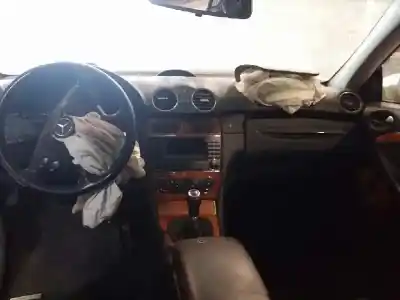 Здавання транспортного засобу mercedes-benz clk (c209) clk 200 kompressor (209.342) року 2004 потужний m271940