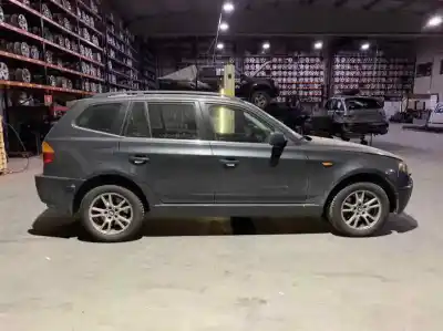 Véhicule à la ferraille bmw x3 3.0 turbodiesel de l'année 2006 alimenté 306d3