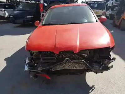 Verschrottungsfahrzeug SEAT LEON (1M1) Sport des Jahres 2002 angetrieben ASZ