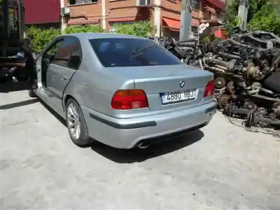 Veículo de Sucata bmw 5 (e39) 520 i do ano 1999 alimentado 206s3