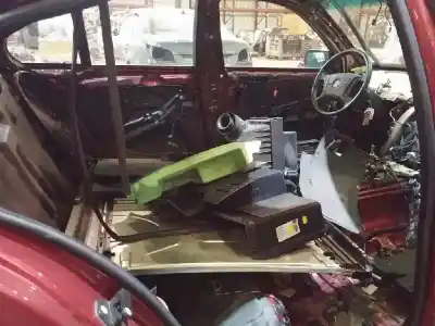 Vehicul casat bmw serie 5 berlina (e39) 2.8 24v cat al anului 1996 alimentat 286s1