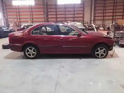 Vehicul casat bmw serie 5 berlina (e39) 2.8 24v cat al anului 1996 alimentat 286s1