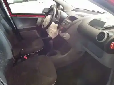 Veículo de Sucata peugeot 107 (pm_, pn_) 1.0 do ano 2010 alimentado 1kr