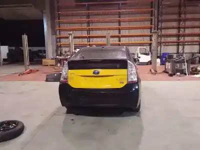 Scrapping Vehicle toyota prius (zvw30) 1.8 73kw of the year 2012 powered 2zrfxe