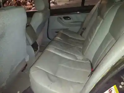 Sloopvoertuig bmw 5 (e39) 530 d van het jaar 2000 aangedreven 306d1