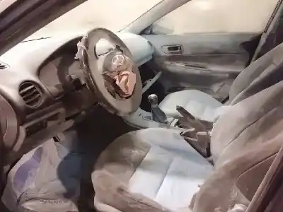 Veículo de Sucata mazda 6 sedán (gg) 2.0 (ggep) do ano 2002 alimentado lf17