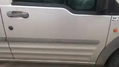 Здавання транспортного засобу ford tourneo connect 1.8 tdci року 2004 потужний hcpa