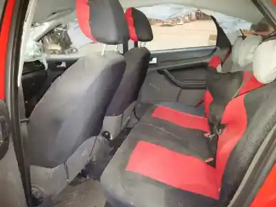 Veículo de Sucata ford focus ii sedán (db_, fch, dh) 1.6 do ano 2006 alimentado hwda