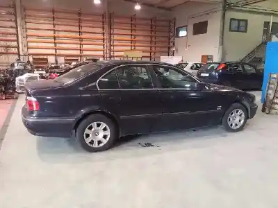 Veículo de Sucata bmw 5 (e39) 525 tds do ano 1998 alimentado 256t1