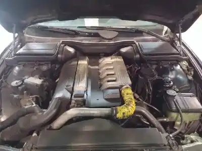 Veículo de Sucata bmw 5 (e39) 525 tds do ano 1998 alimentado 256t1