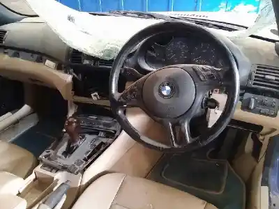 Veículo de Sucata bmw serie 3 cabrio (e46) 2.5 24v do ano 2003 alimentado 256s5