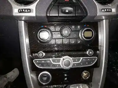 Sloopvoertuig renault koleos 2.0 dci diesel fap van het jaar 2013 aangedreven m9r862