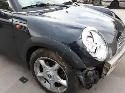 Veicolo di demolizione mini mini (r50,r53) cooper dell'anno 2005 alimentato w10b16a