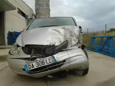 Здавання транспортного засобу clase c vito combi 06.2003 2.1 cdi року 2004 потужний 646982