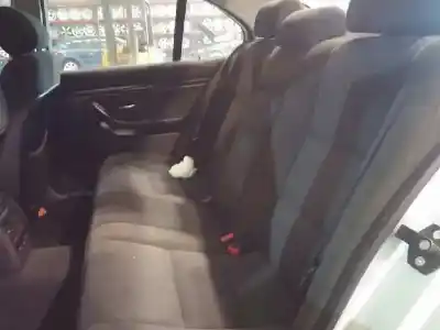 Veículo de Sucata bmw 5 (e39) 520 d do ano 2000 alimentado 204d1