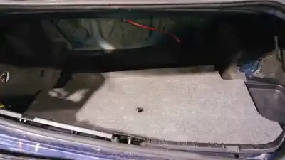 Veicolo di demolizione bmw 3 (e46) 320 d dell'anno 2000 alimentato 204d1