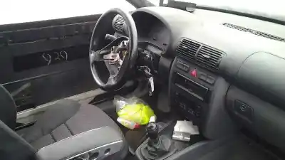 Здавання транспортного засобу audi                                               a3 (8l1)                                                                                                                                                                                                                                                   1.8 року 1997 потужний agn