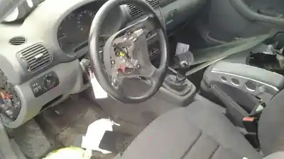 Здавання транспортного засобу audi                                               a3 (8l1)                                                                                                                                                                                                                                                   1.8 року 1997 потужний agn