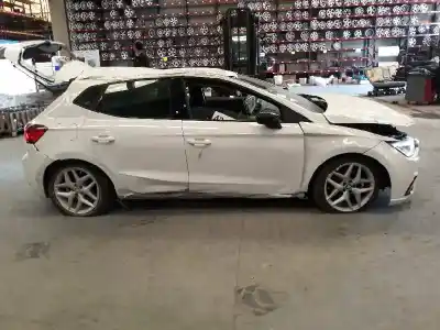 Veicolo di demolizione SEAT IBIZA 1.0 TSI dell'anno 2015 alimentato CHZJ