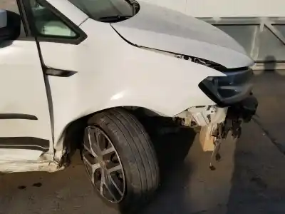 Здавання транспортного засобу volkswagen caddy furgón/kombi 2.0 tdi року 2019 потужний dfsd