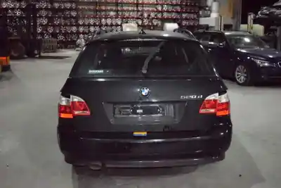 Sloopvoertuig bmw serie 5 touring 2.0 16v d van het jaar 2005 aangedreven 204d4