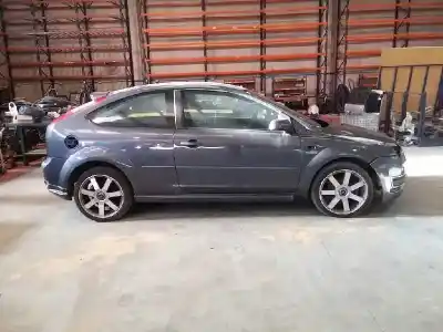 Vehículo de desguace ford                                               focus berlina                                                                                                                                                                                                                                              2.0 tdci                                                                                                                                                                                                                                                   del año 2005 con motor 