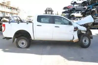 Véhicule à la ferraille FORD                                               RANGER (TKE)                                                                                                                                                                                                                                               2.2 Doppelkabine 4X4 XL                                                                                                                                                                                                                                    de l'année 2013 alimenté QJ2R