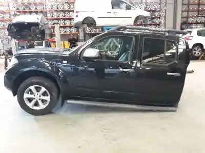 Vehículo de desguace NISSAN NAVARA PICK-UP 2.5 dCi D del año 2007 con motor 