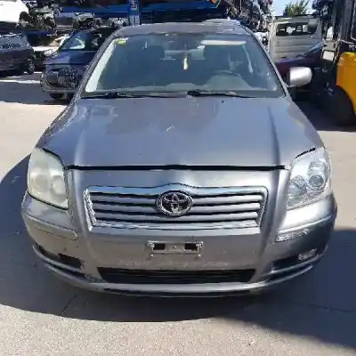 Sloopvoertuig TOYOTA                                             AVENSIS BERLINA (T25)                                                                                                                                                                                                                                      1.8 Sol Sedán                                                                                                                                                                                                                                              van het jaar 2004 aangedreven 1ZZFE