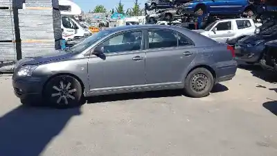 Veicolo di demolizione toyota                                             avensis berlina (t25)                                                                                                                                                                                                                                      1.8 sol sedán                                                                                                                                                                                                                                              dell'anno 2004 alimentato 1zzfe