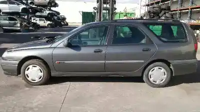 Vehículo de desguace RENAULT LAGUNA II GRANDTOUR (KG0) 1.8 16V del año 2000 con motor F4P760