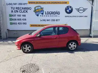 Veículo de Sucata PEUGEOT                                            206 BERLINA                                                                                                                                                                                                                                                Play Station 2                                                                                                                                                                                                                                             do ano 1999 alimentado 