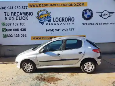 Veículo de Sucata peugeot                                            206 berlina                                                                                                                                                                                                                                                1.4 hdi                                                                                                                                                                                                                                                    do ano 2006 alimentado 8hz