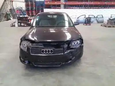 Véhicule à la ferraille audi                                               a3                                                                                                                                                                                                                                                         2.0 tdi                                                                                                                                                                                                                                                    de l'année 2003 alimenté bkd