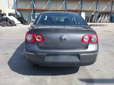 Verschrottungsfahrzeug volkswagen                                         passat berlina                                                                                                                                                                                                                                             2.0 tdi dpf                                                                                                                                                                                                                                                des jahres 2006 angetrieben bmr