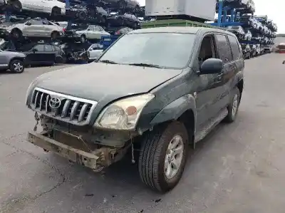 Verschrottungsfahrzeug toyota land cruiser (j12) 3.0 turbodiesel des jahres 2004 angetrieben 1kdftv
