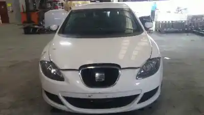 Veicolo di demolizione seat                                               leon                                                                                                                                                                                                                                                       1.9/tdi-pd-(bxe)-5p-105cv                                                                                                                                                                                                                                  dell'anno 2005 alimentato bxe