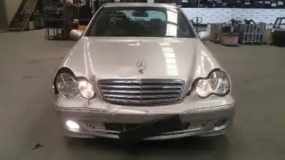 Veículo de Sucata mercedes                                           clase c (w203) berlina                                                                                                                                                                                                                                     2.2 cdi cat                                                                                                                                                                                                                                                do ano 2003 alimentado 646963