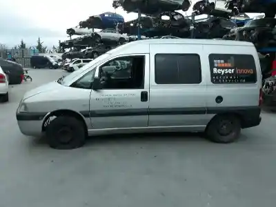 Veicolo di demolizione fiat                                               scudo                                                                                                                                                                                                                                                      2.0 16v jtd                                                                                                                                                                                                                                                dell'anno 2004 alimentato rhw