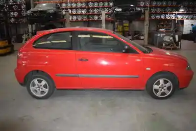 Véhicule à la ferraille seat                                               ibiza                                                                                                                                                                                                                                                      1.2                                                                                                                                                                                                                                                        de l'année 2002 alimenté azq