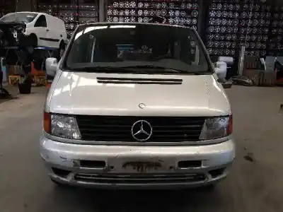 Veicolo di demolizione mercedes-benz vito 2.3 td d om 601 d23 la dell'anno 1998 alimentato 601970