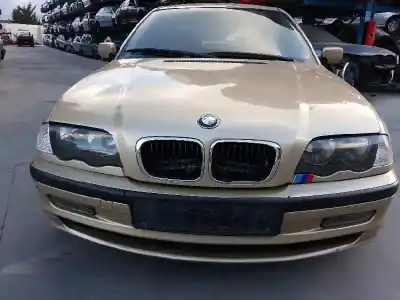 Vehicul casat BMW SERIE 3 BERLINA  al anului 1999 alimentat 204D1