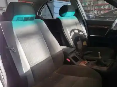 Veículo de Sucata bmw 5 (e39) 525 tds do ano 1998 alimentado 256t1